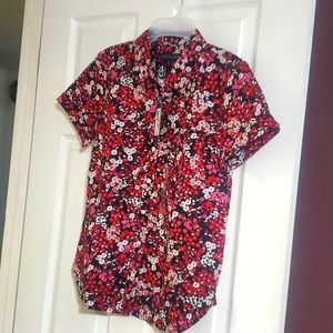 Tommy Hilfiger floral camp shirt. NWT, smoke free. Brand new!